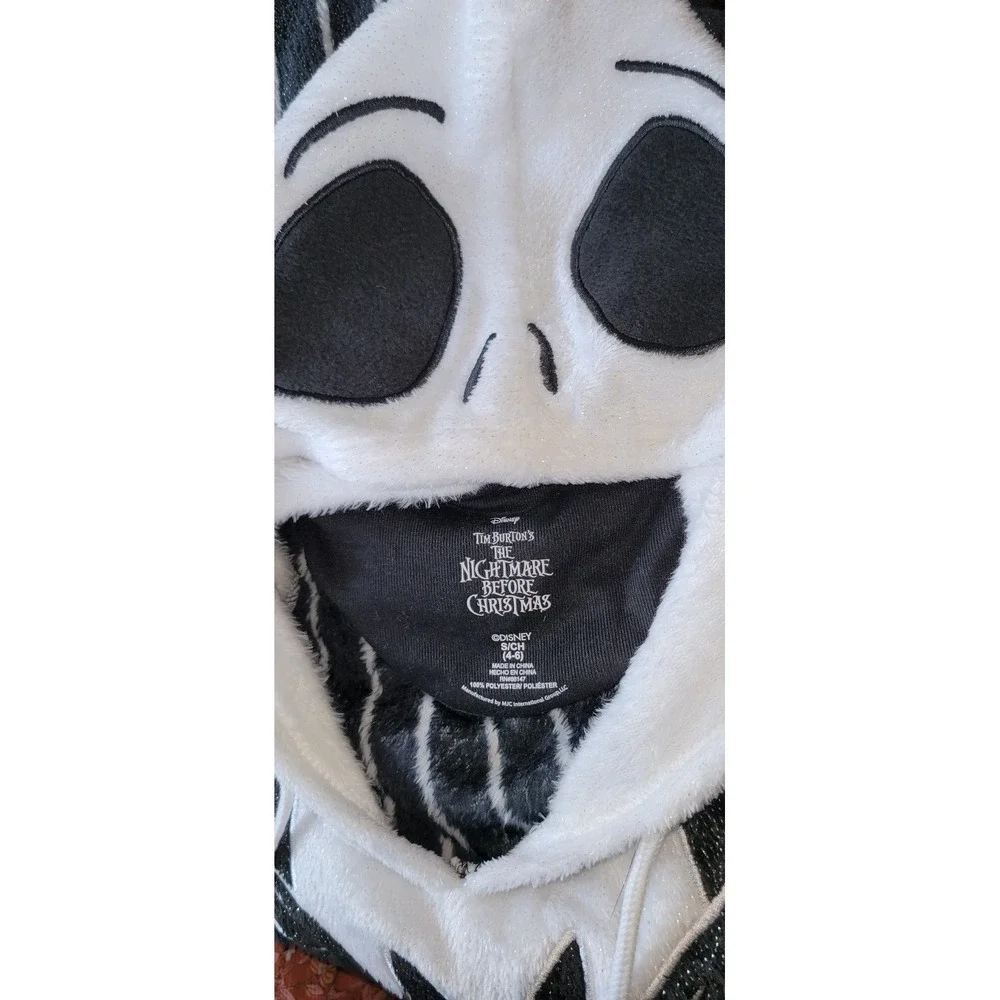 Disney Tim Burton's The Nightmare‎ Before Christmas Pullover Lounger Knee Socks